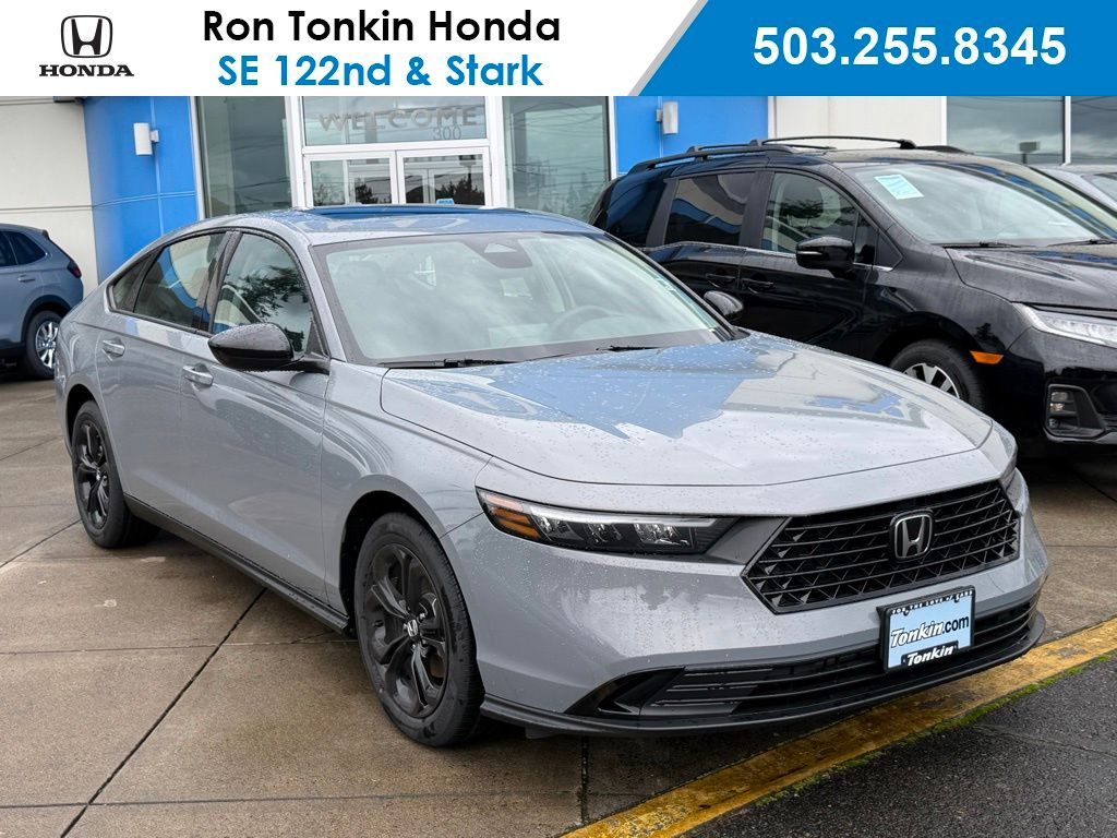 2025 Honda Accord SE's photo