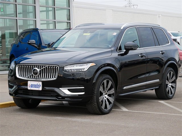 Used 2022 Volvo XC90 Inscription with VIN YV4BR0CL2N1820809 for sale in Roseville, Minnesota