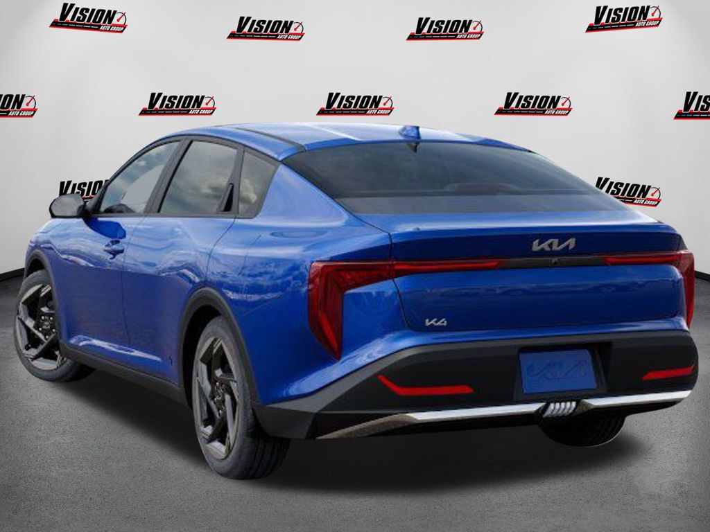 2025 Kia K4 EX photo 4