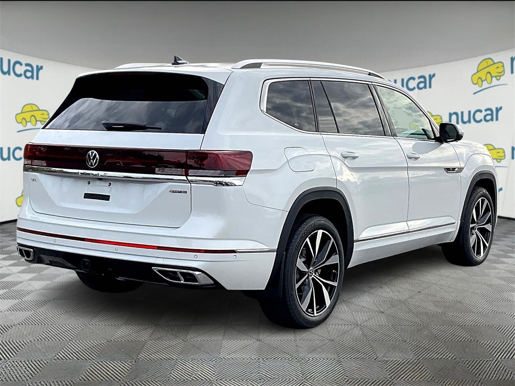 2026 Volkswagen Atlas SEL Premium R-Line photo 4