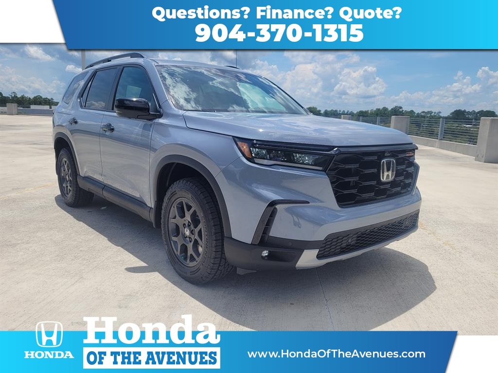 2025 Honda Pilot TrailSport's photo