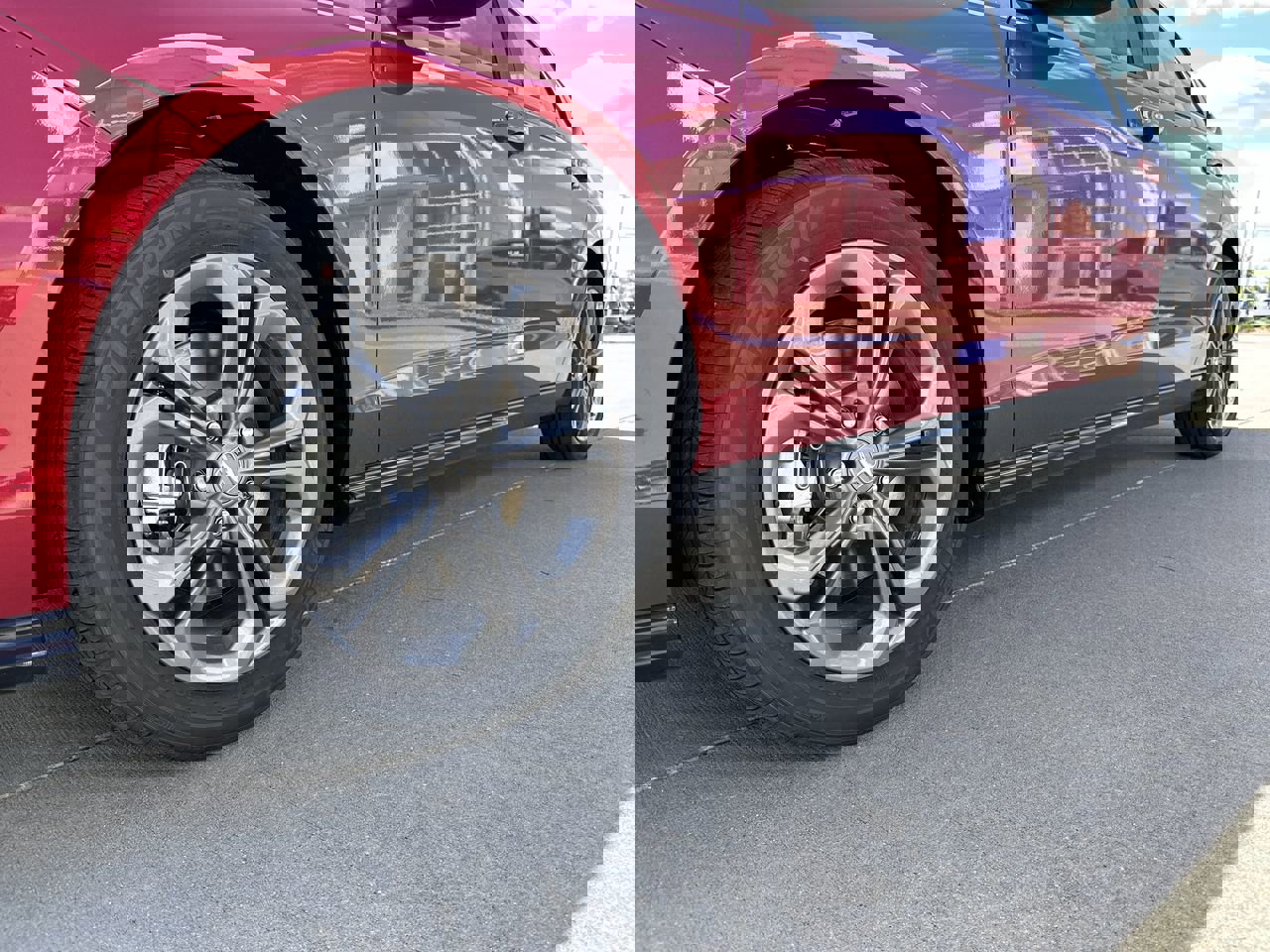 2025 Honda Accord Hybrid EX-L photo 9