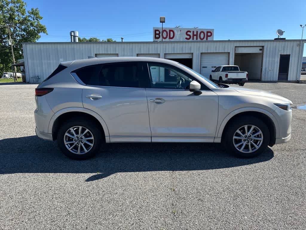 2024 Mazda CX-5 2.5 Select photo 34