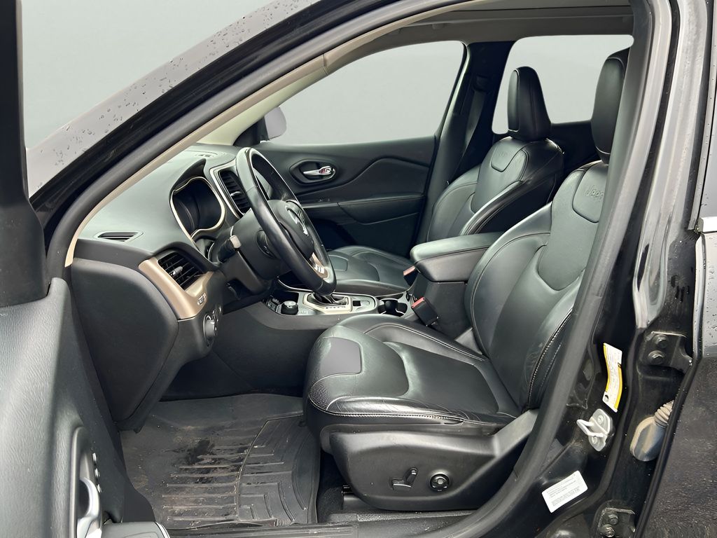 2016 Jeep Cherokee Limited photo 7