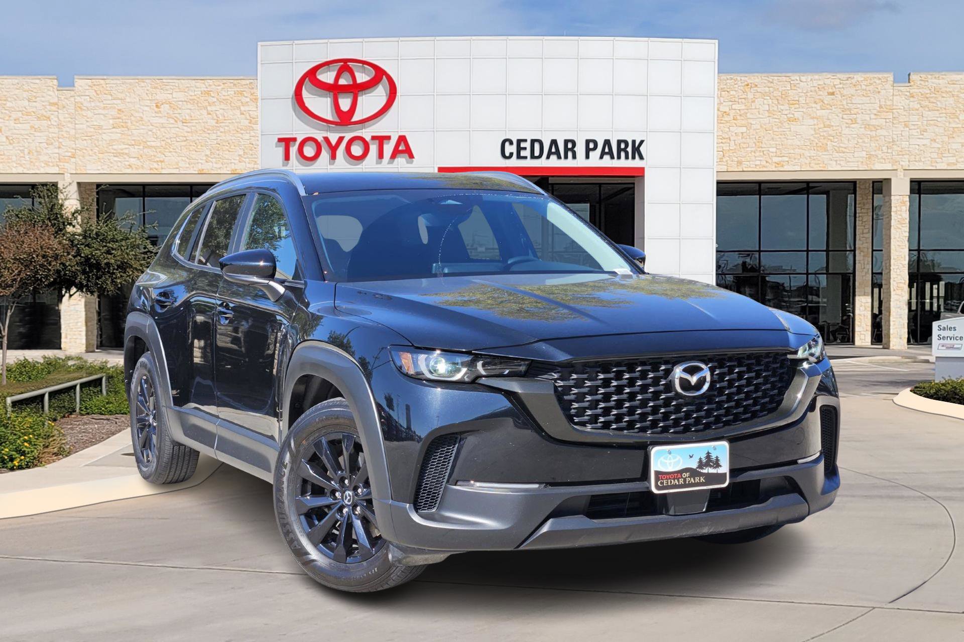 2025 Mazda CX-50 Preferred's photo