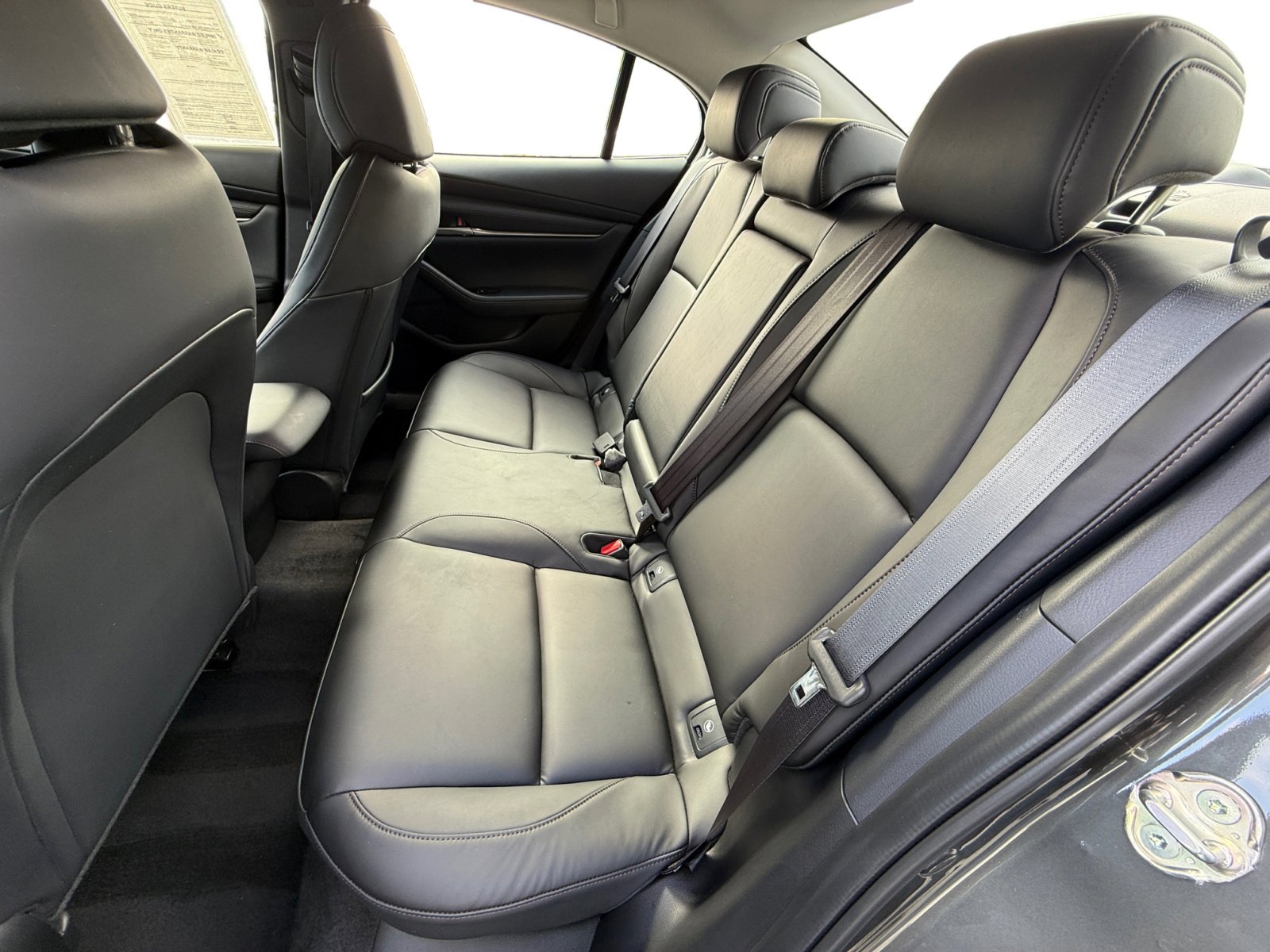 2025 Mazda Mazda3 2.5 Select Sport photo 16