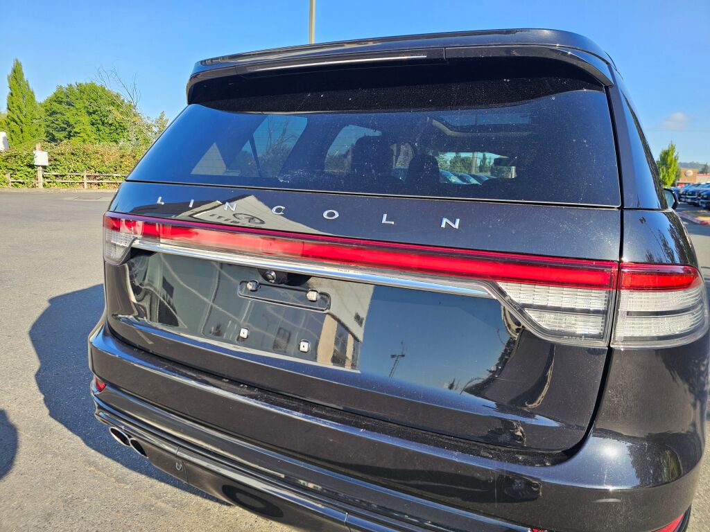 2020 Lincoln Aviator Grand Touring photo 19