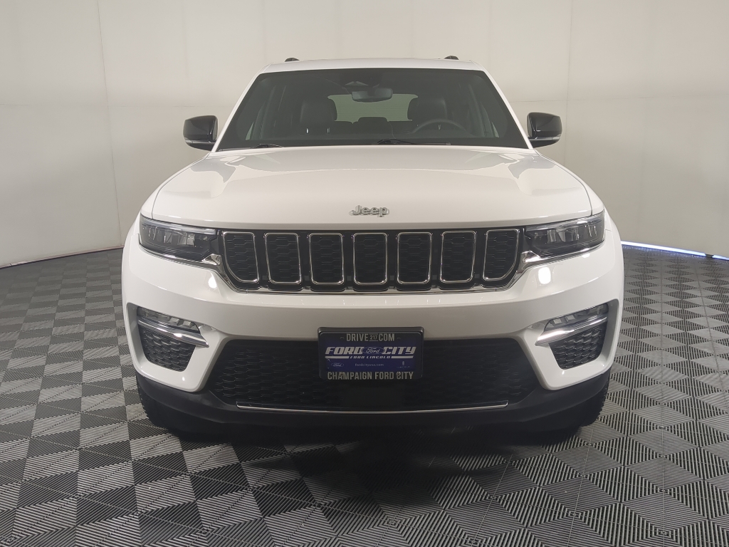 2024 Jeep Grand Cherokee Limited photo 3