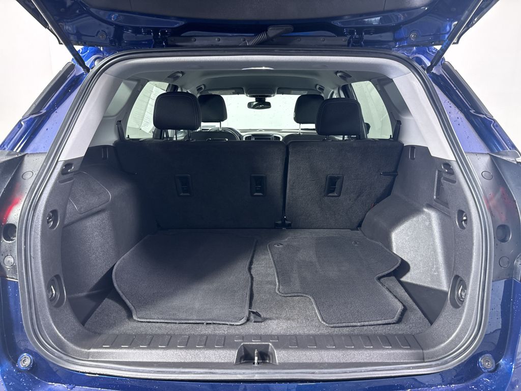 2022 Gmc Terrain SLE photo 13