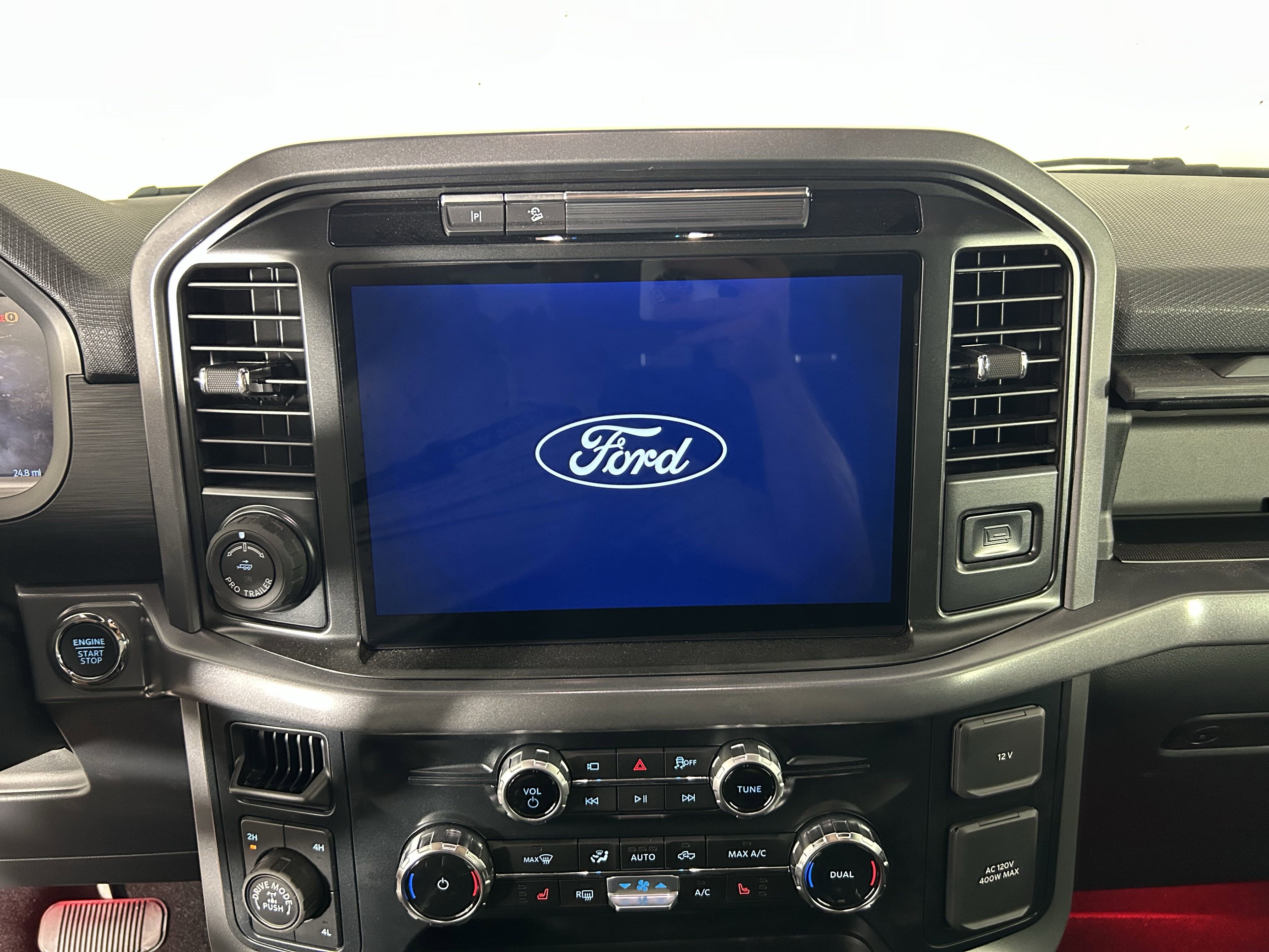 2025 Ford F-150 XLT photo 18