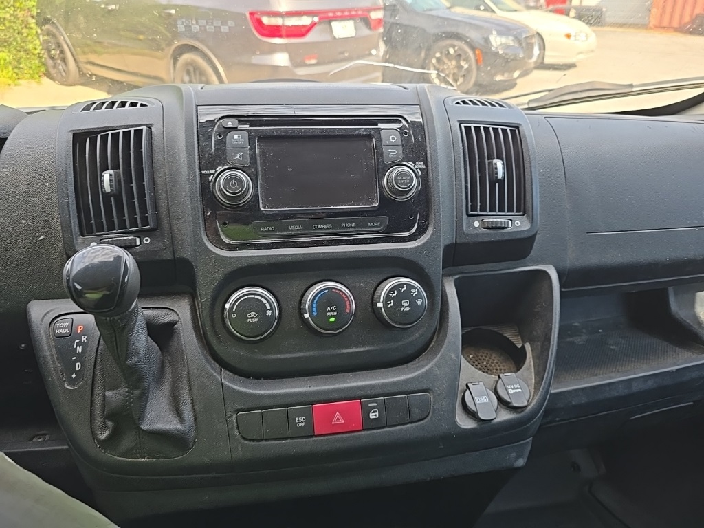 2015 Ram 2500 photo 18