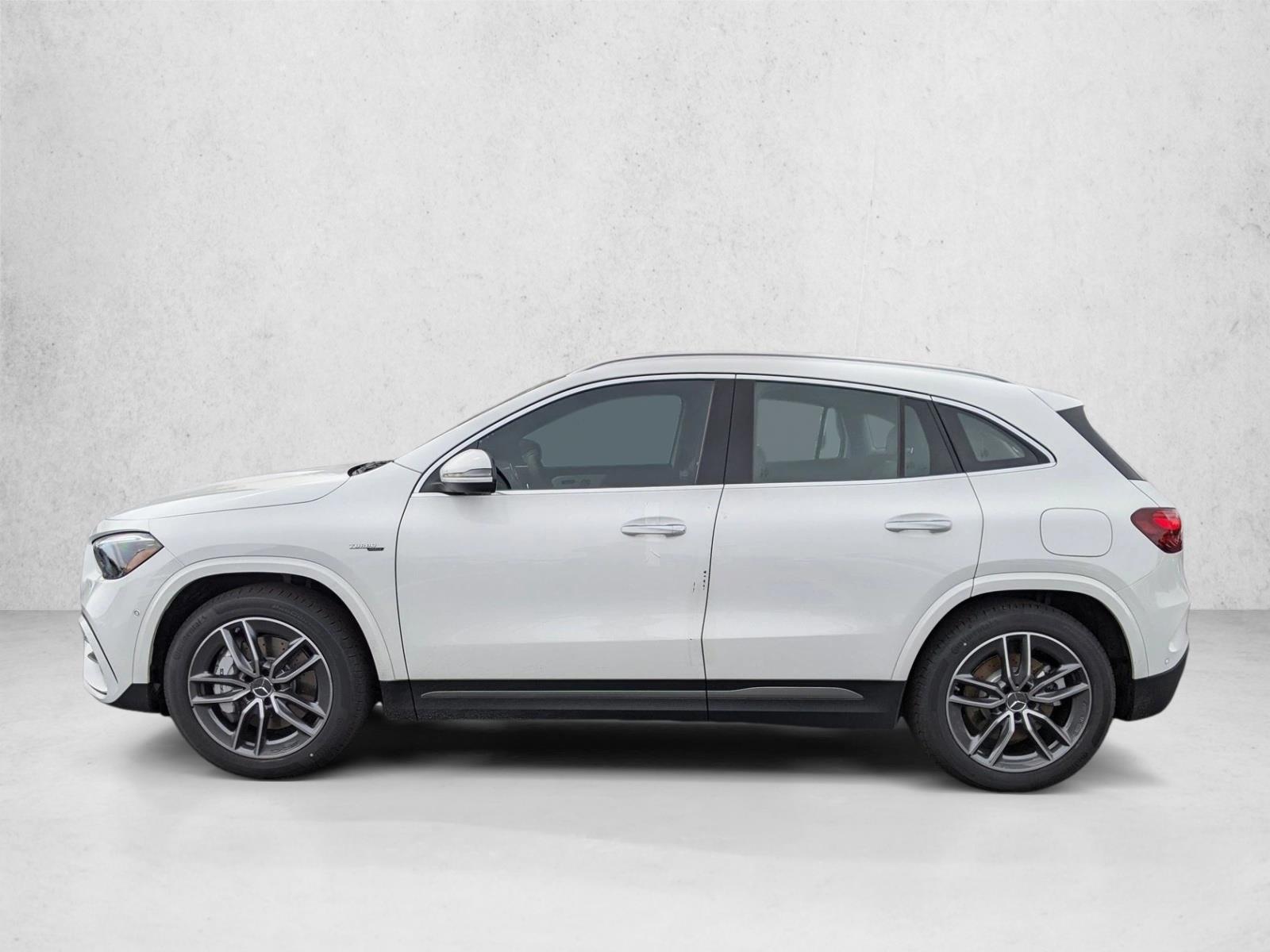 2025 Mercedes Benz GLA AMG 35 4MATIC photo 3