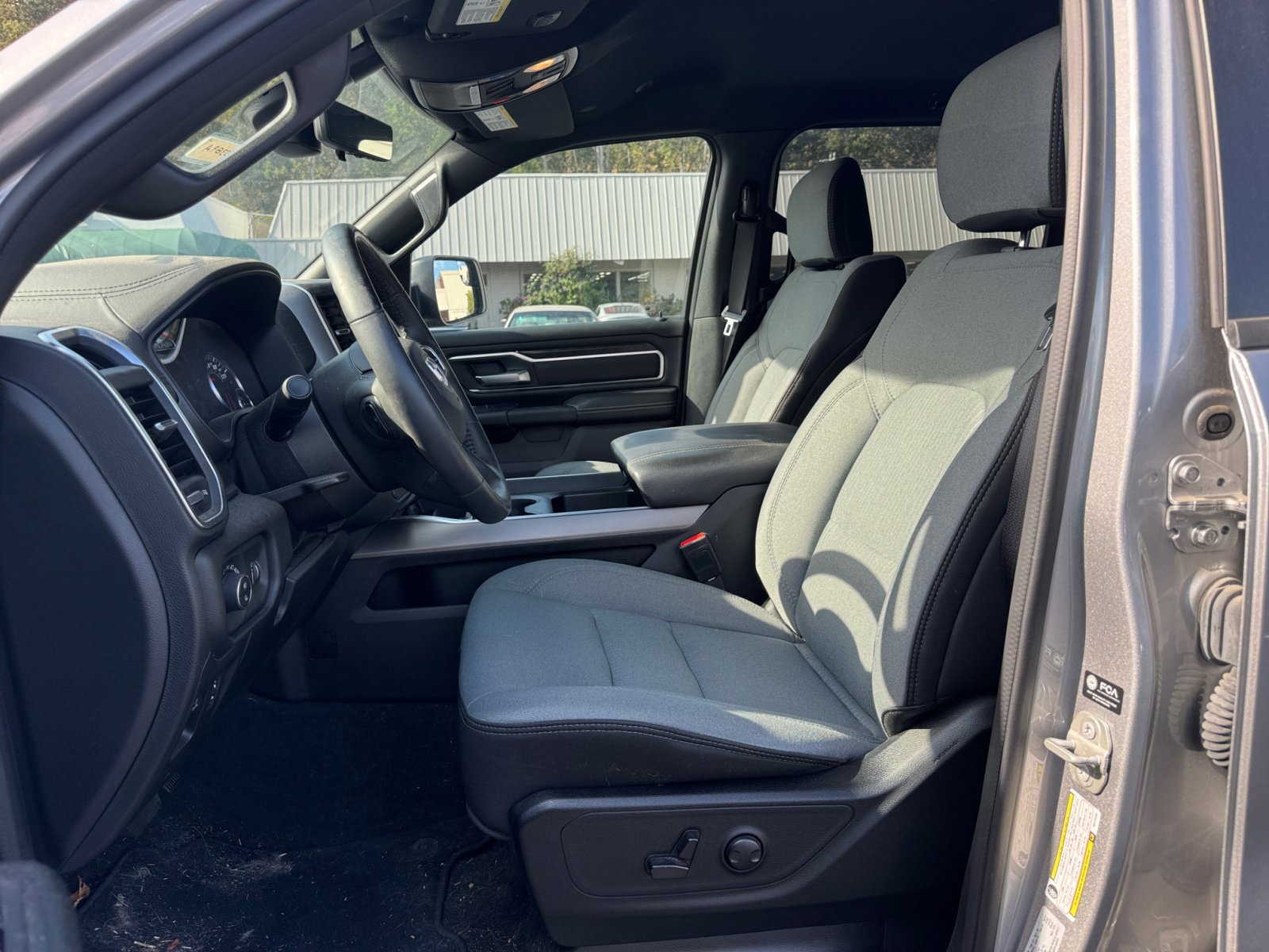 2024 Ram 1500 Big Horn photo 4