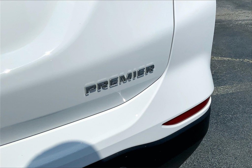 2022 Chevrolet Equinox Premier photo 8