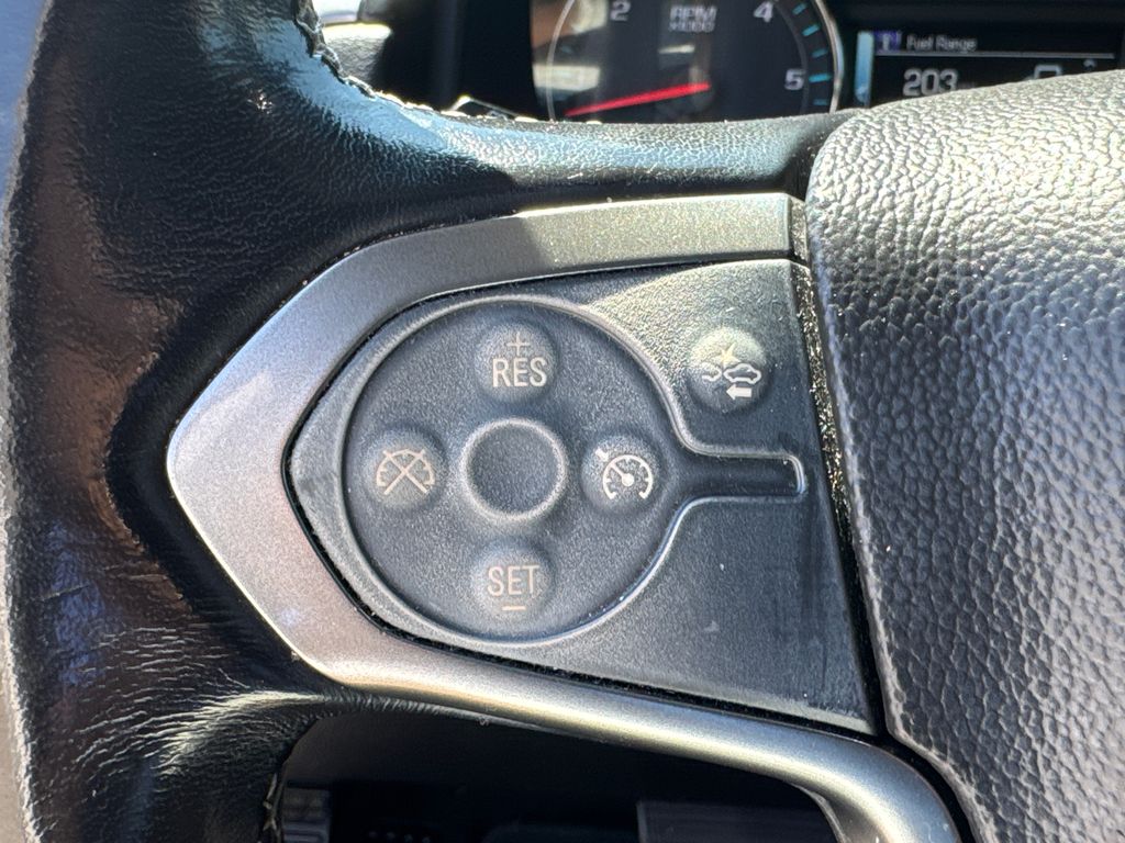 2019 Chevrolet Tahoe LT photo 25