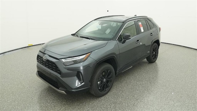 2025 Toyota RAV4 XSE's photo