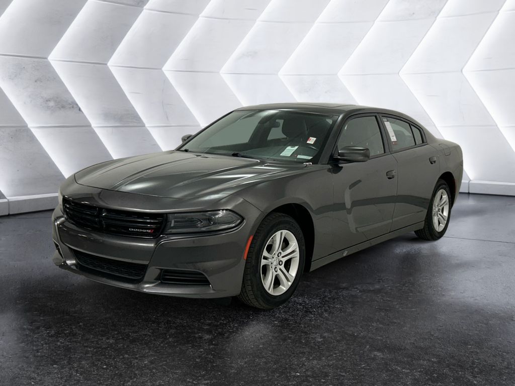 2022 Dodge Charger SXT photo 3