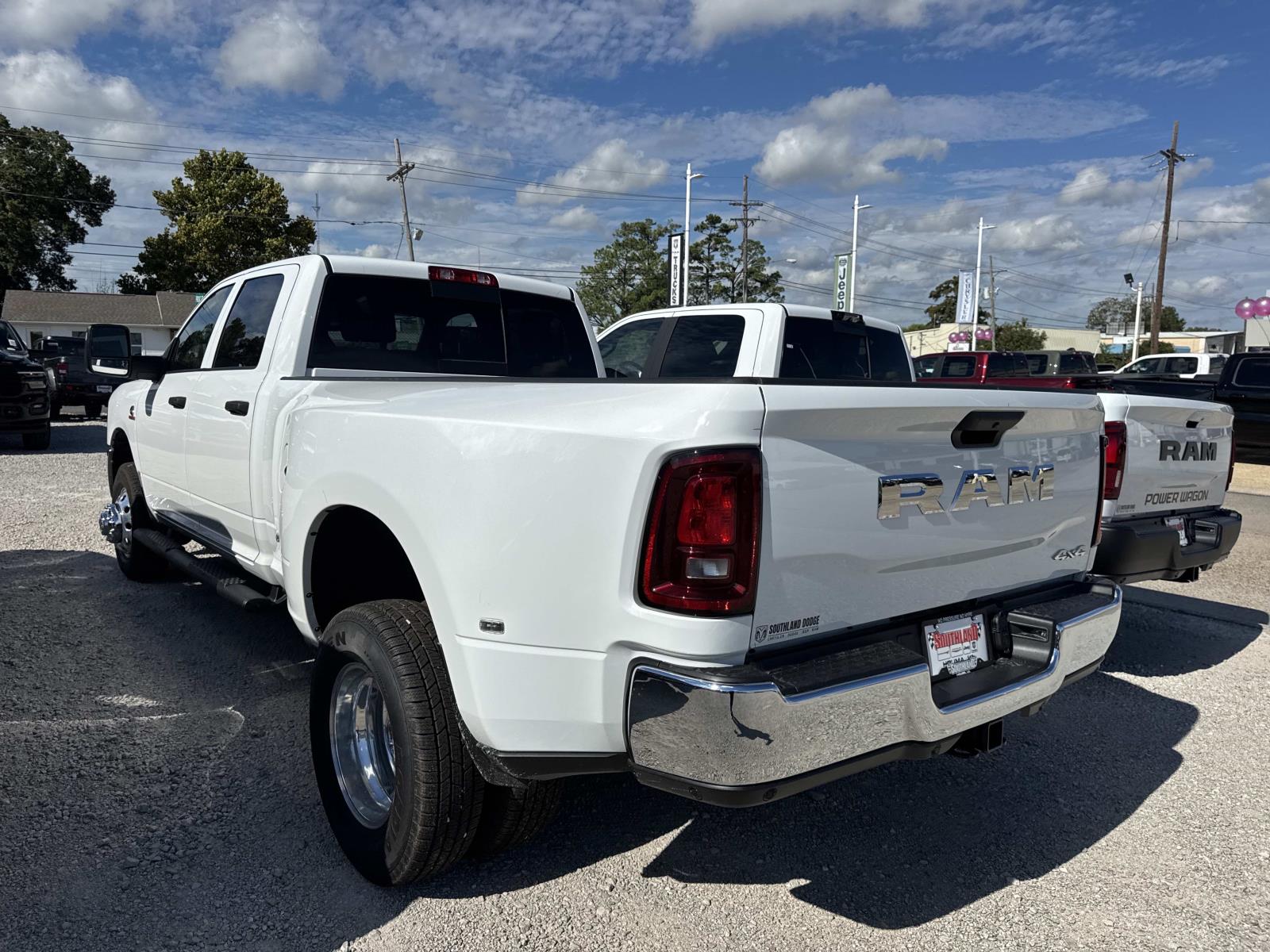 2026 Ram 3500 Tradesman photo 2
