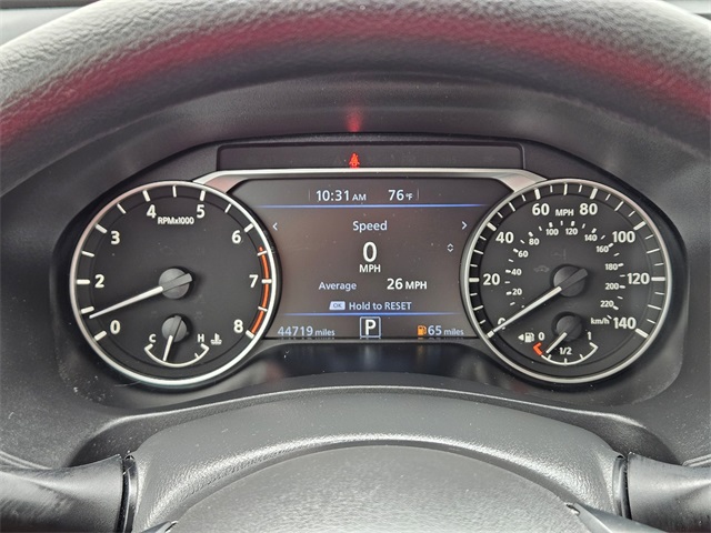 2024 Nissan Altima 2.5 SV photo 2