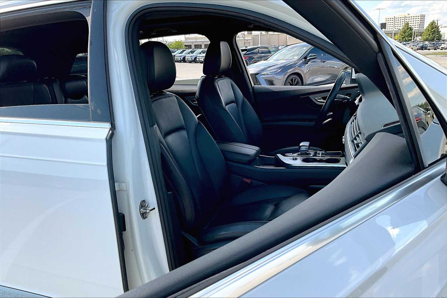2018 Audi Q7 Premium photo 8