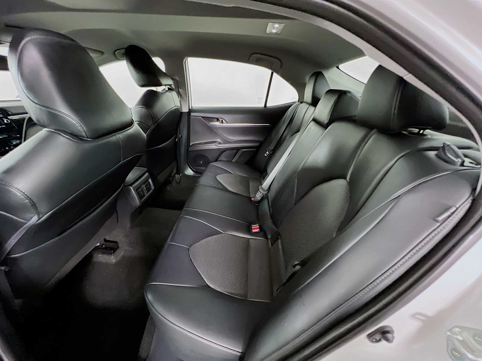 2023 Toyota Camry XLE photo 23