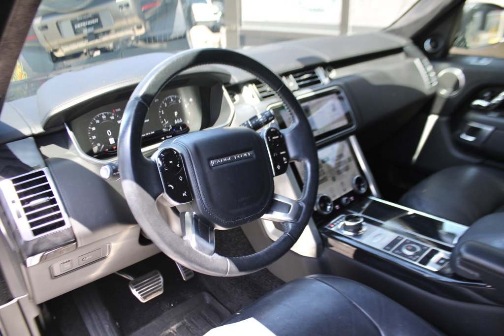 2021 Land Rover Range Rover Autobiography photo 3