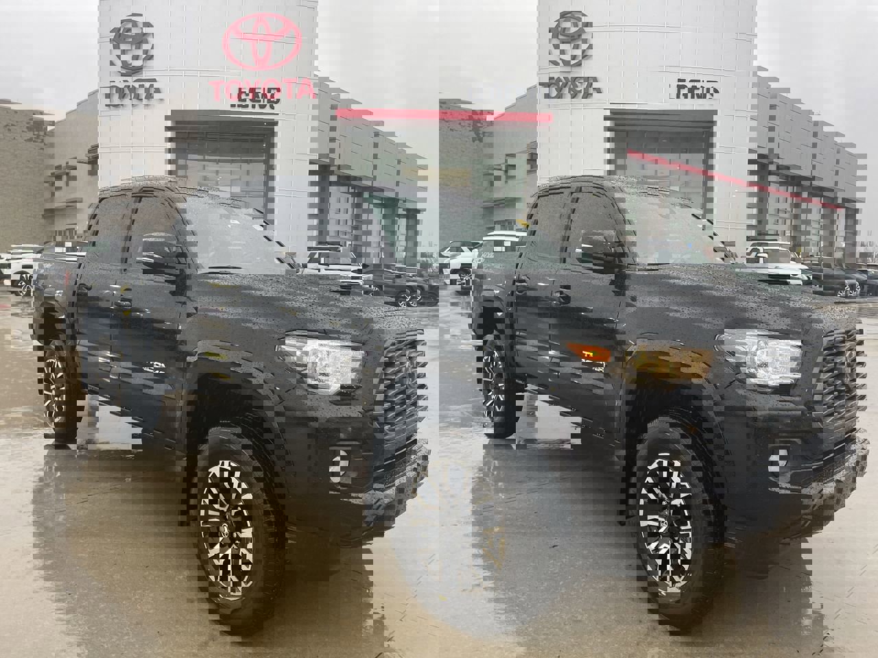 2023 Toyota Tacoma TRD Sport's photo