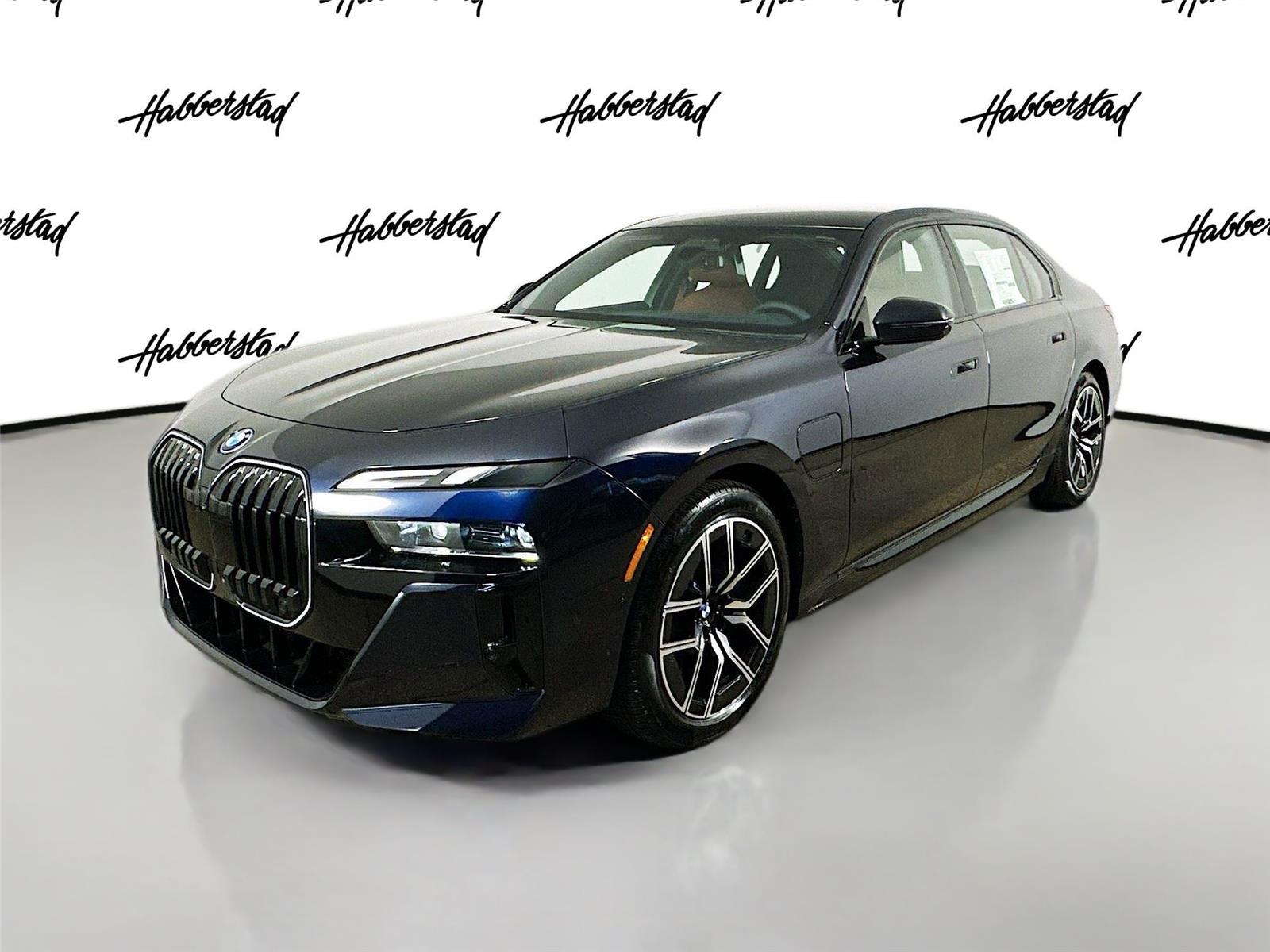 2026 BMW 7 Series 750e's photo