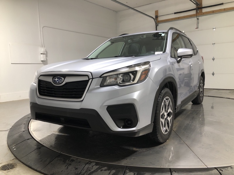 2020 Subaru Forester Premium photo 3