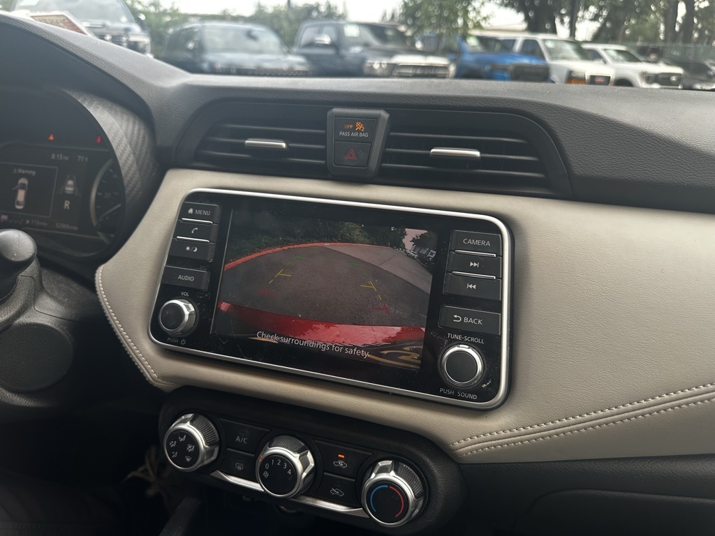 2020 Nissan Versa 1.6 SV photo 13