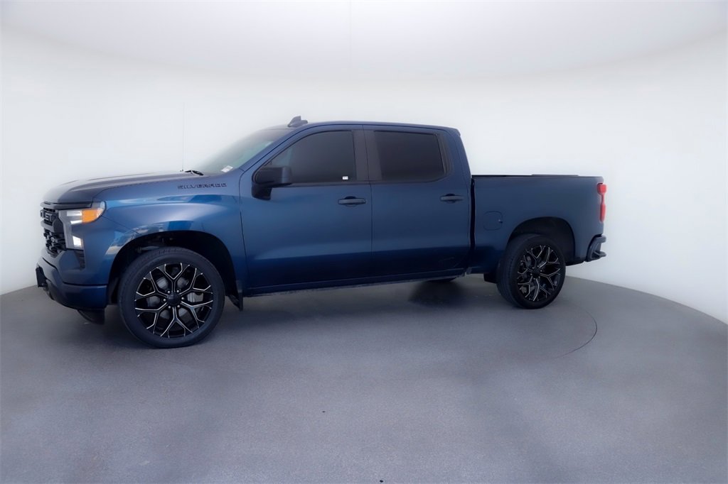 2022 Chevrolet Silverado 1500 Custom photo 15
