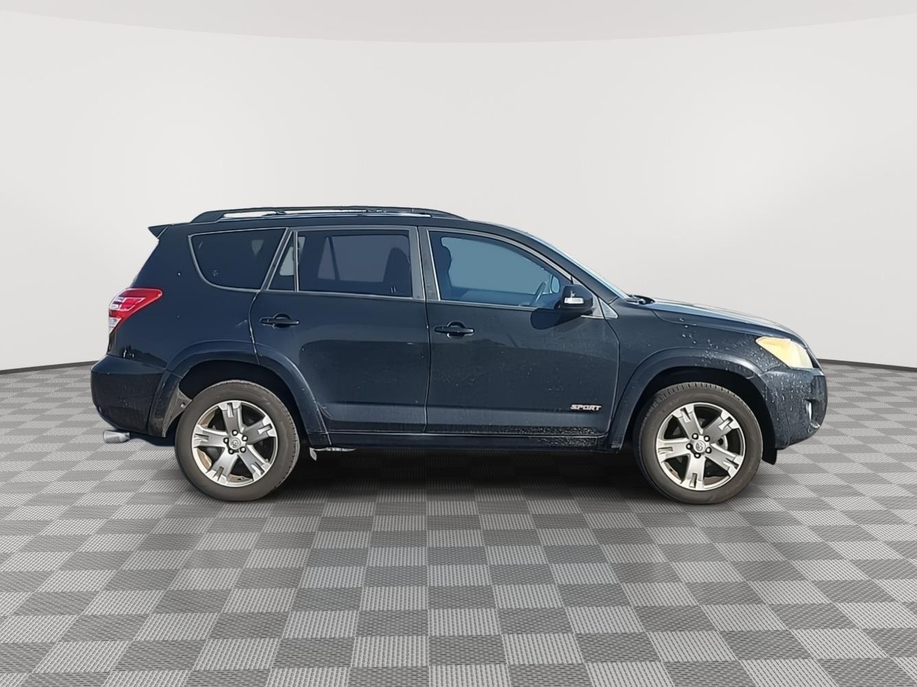 2010 Toyota RAV4 Sport photo 6