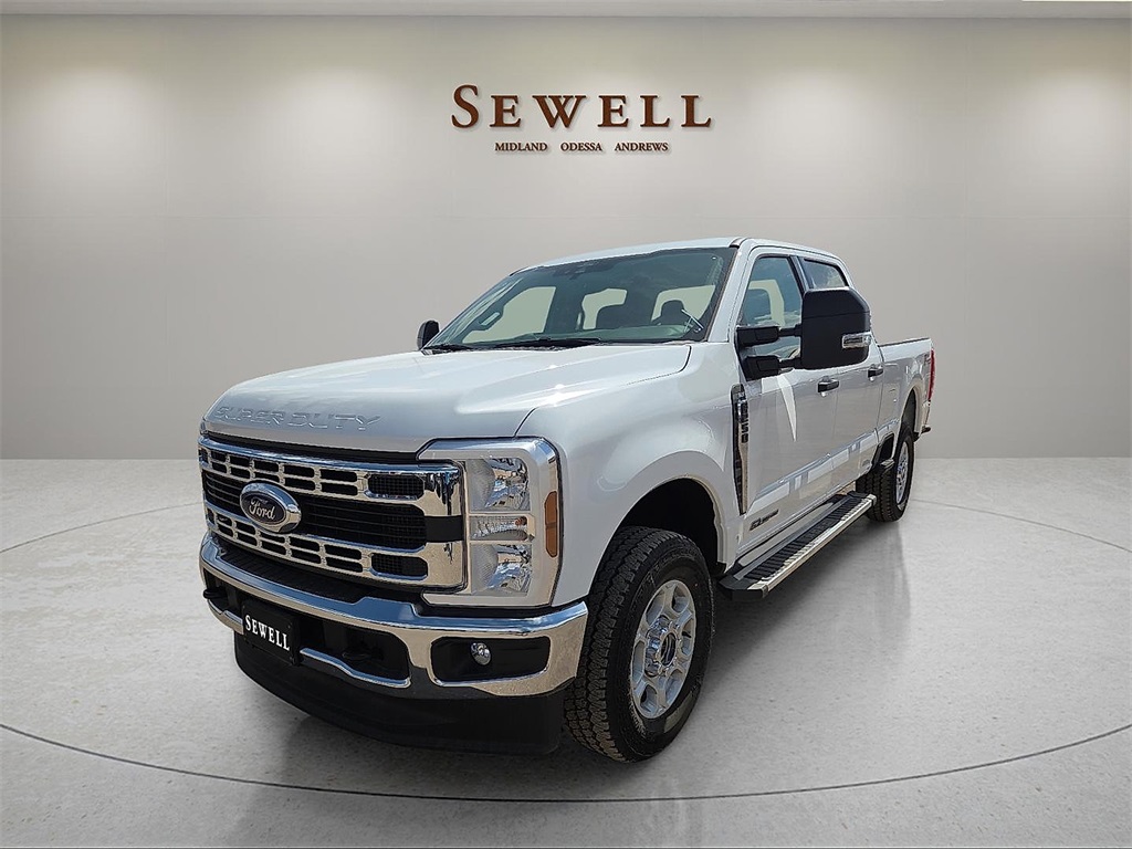 2025 Ford F-250 Super Duty XLT's photo