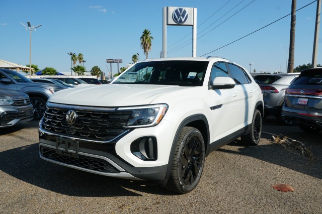 2026 Volkswagen Atlas Cross Sport SE w/Tech's photo