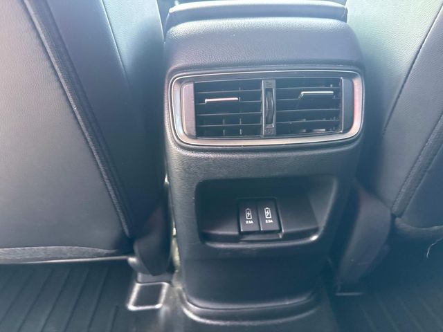 2022 Honda CR-V Touring photo 14