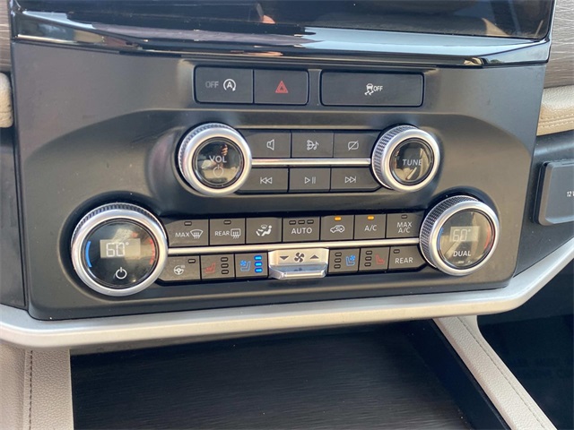 2024 Ford Expedition Limited photo 28