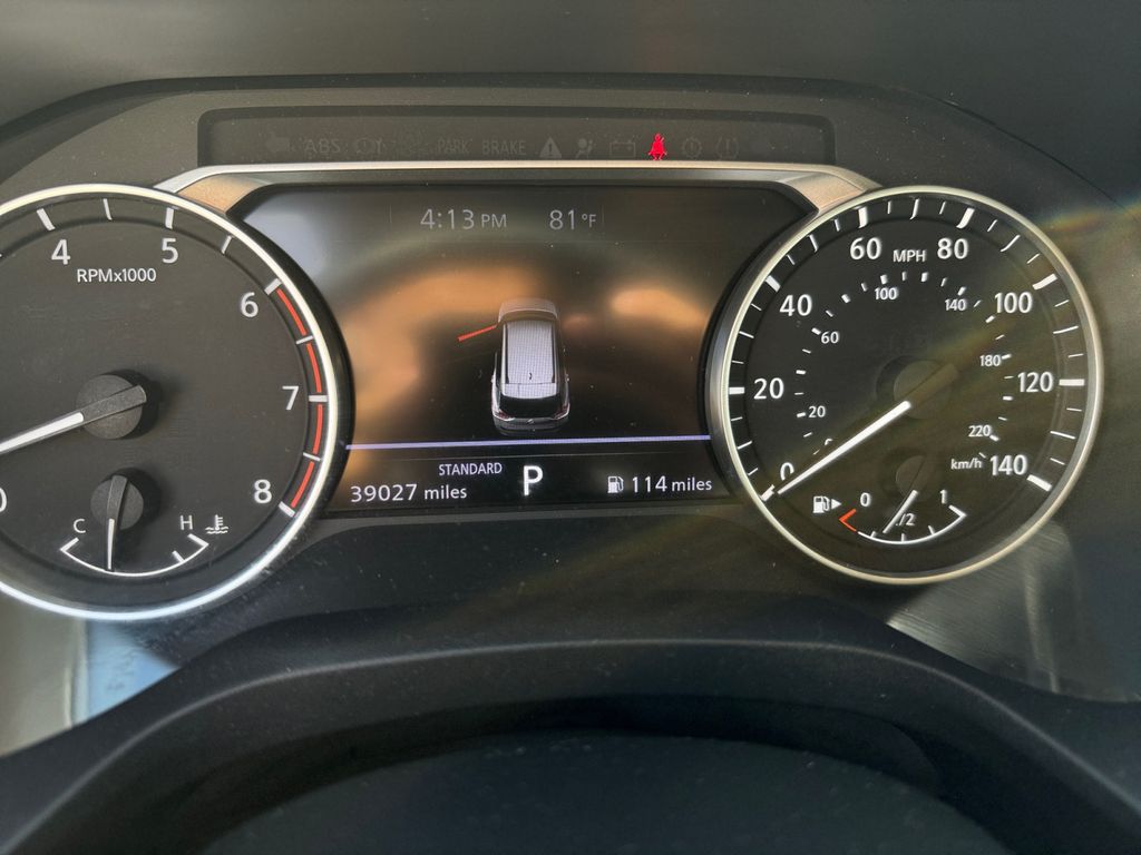 2022 Nissan Rogue SV photo 10
