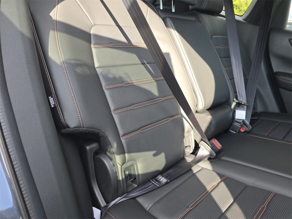 2026 Honda CR-V Hybrid Sport-L photo 11
