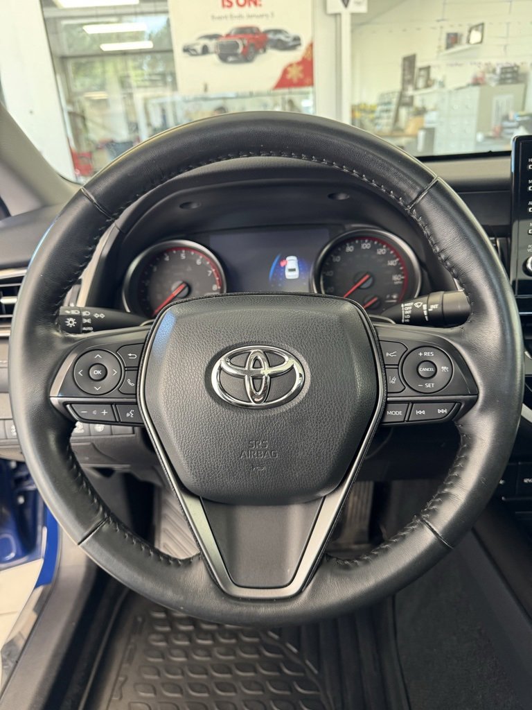 2023 Toyota Camry XSE photo 11