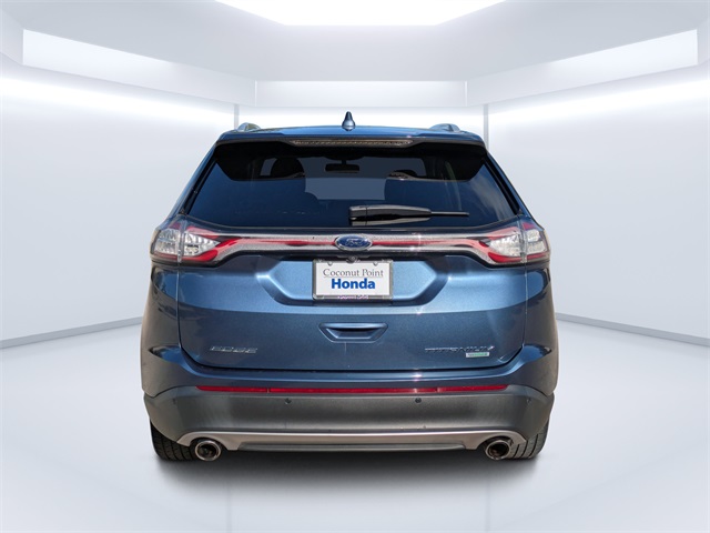 2018 Ford Edge Titanium photo 3
