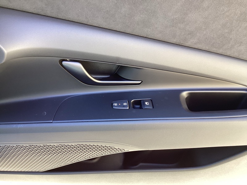 2025 Hyundai Elantra N Base photo 17