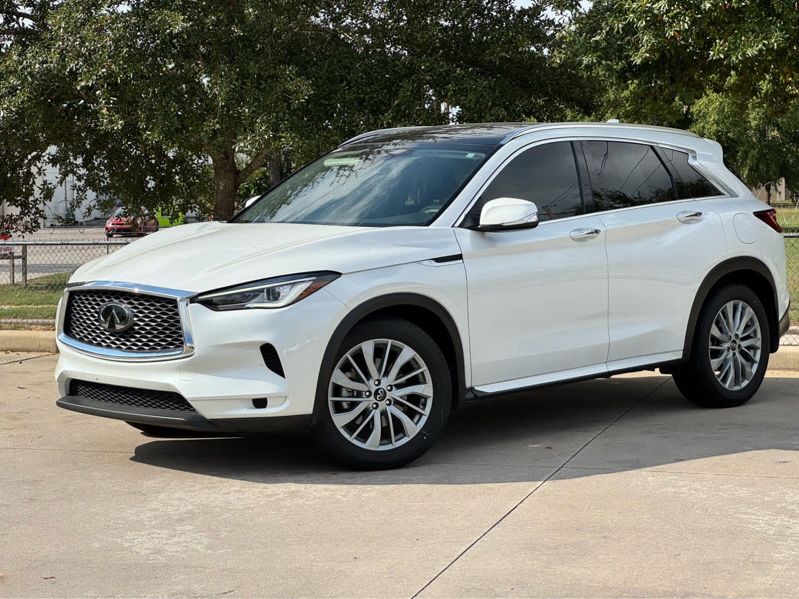 2025 INFINITI QX50 Luxe's photo