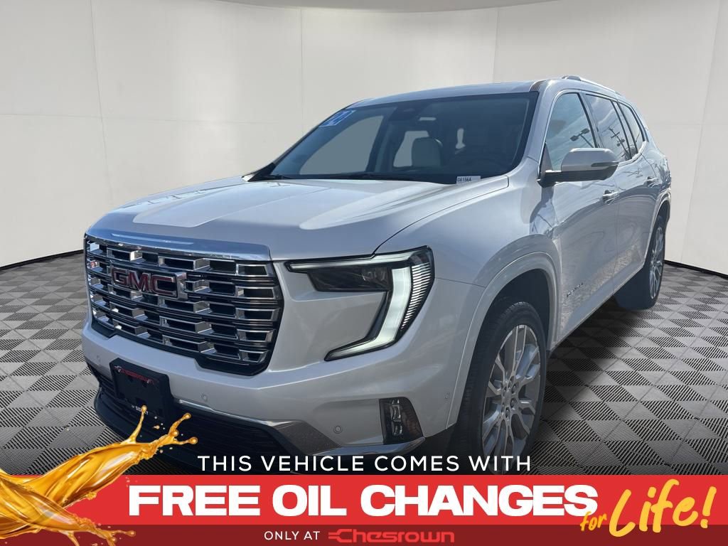 2024 GMC Acadia Denali's photo