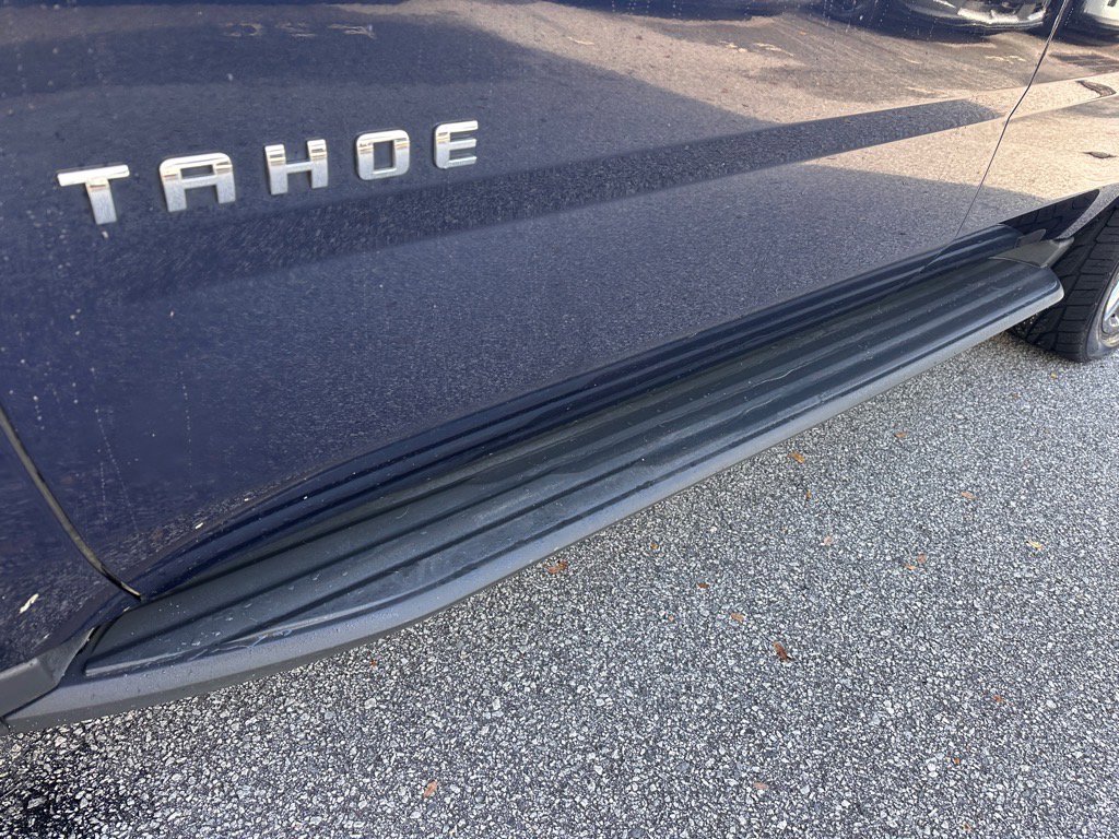 2017 Chevrolet Tahoe LT photo 9