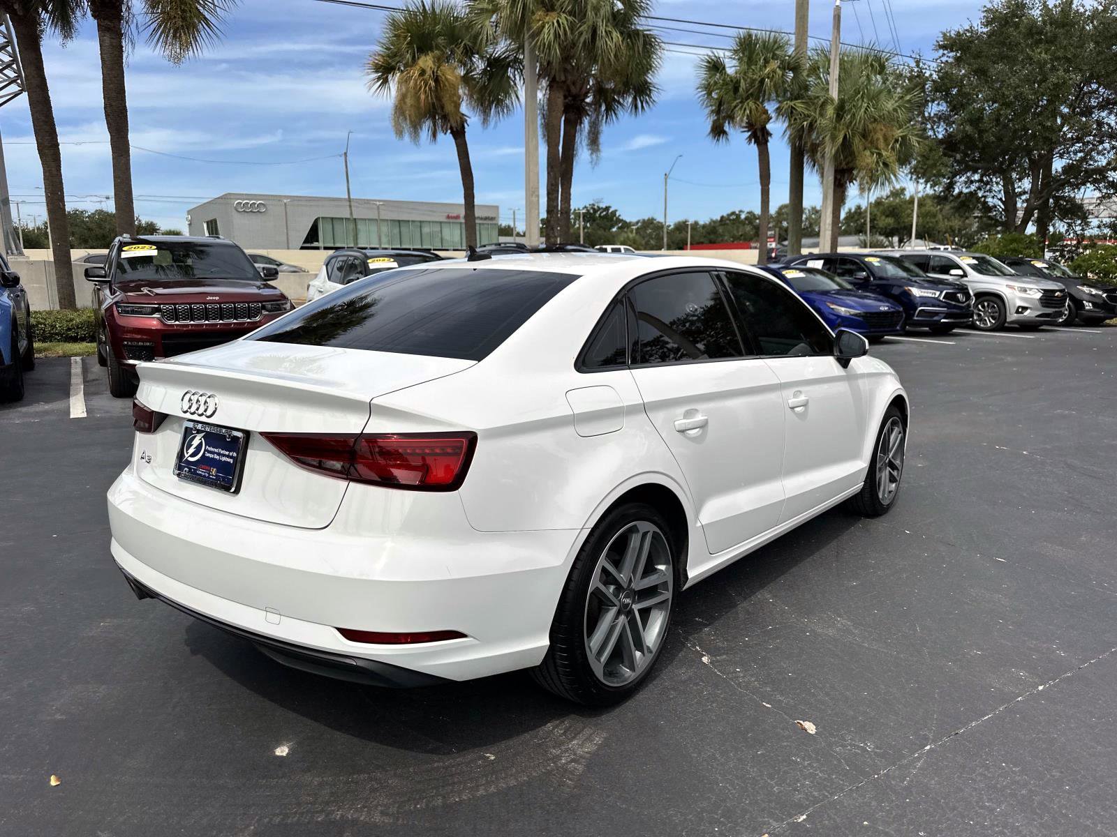 2020 Audi A3 Premium photo 4