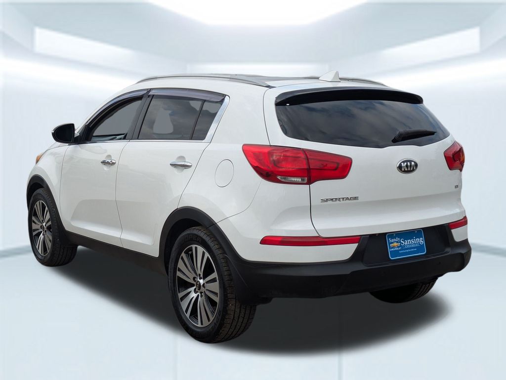 2016 Kia Sportage EX photo 3