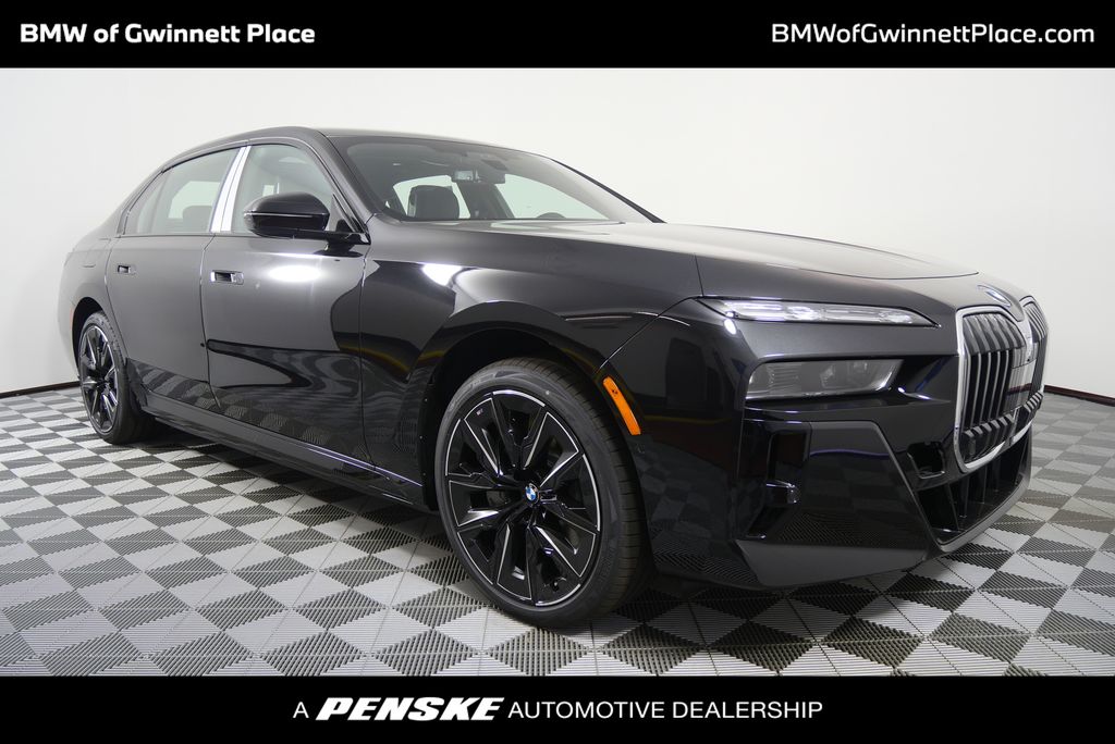 2026 BMW 7 Series 750e's photo