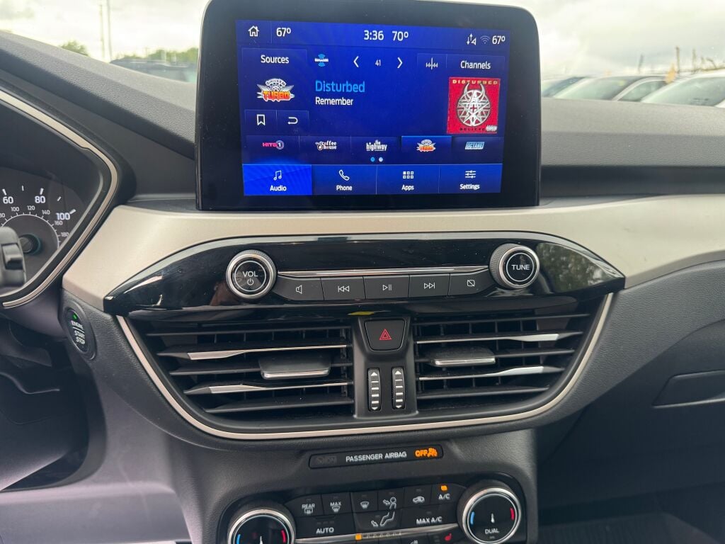 2022 Ford Escape SE photo 11