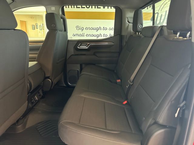 2025 Chevrolet Silverado 1500 LT photo 23