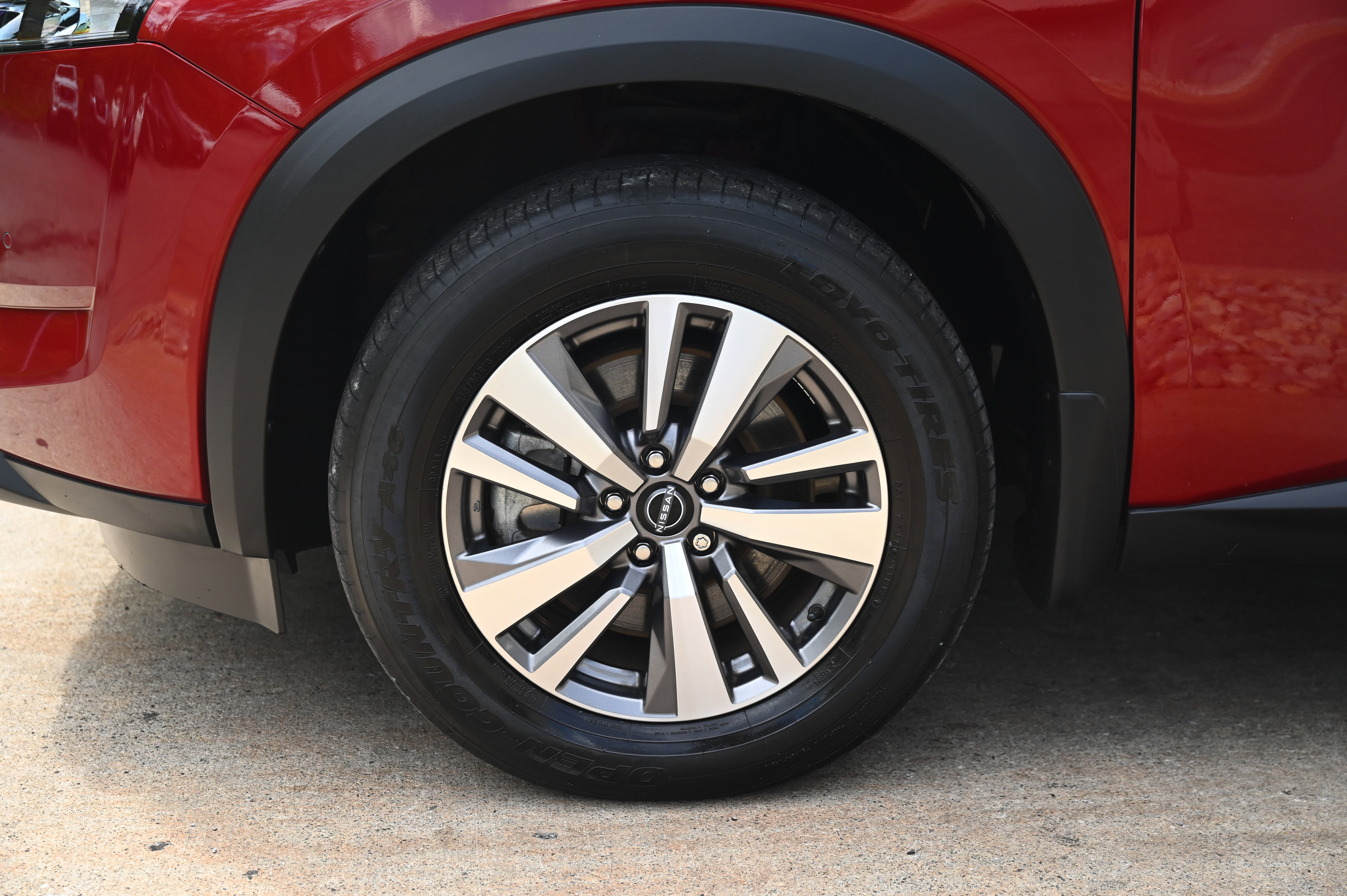 2022 Nissan Pathfinder SL photo 7